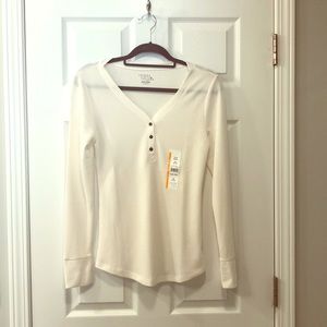 Time and Tru Henley ivory long sleeve top M NWT